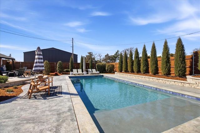 401 N Stephens Street, Hobart, OK 73651