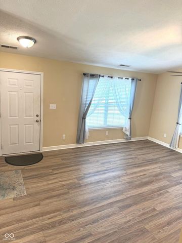 11018 Waterfield Lane, Indianapolis, IN 46235