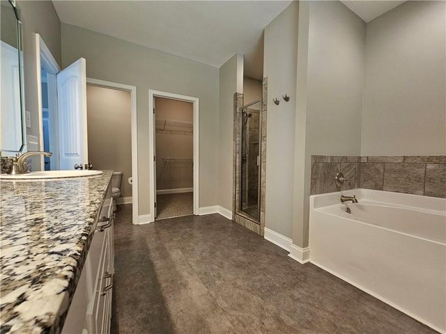 1076 Cummings Road, Smiths Station, AL 36877