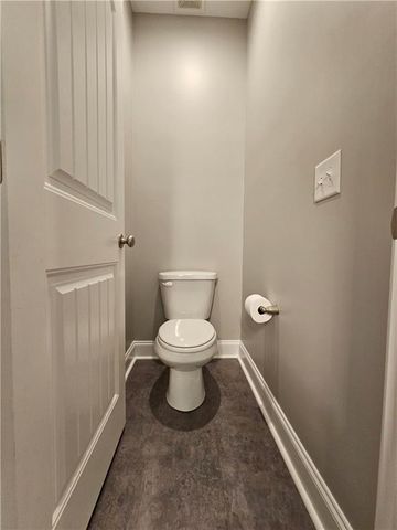 1076 Cummings Road, Smiths Station, AL 36877