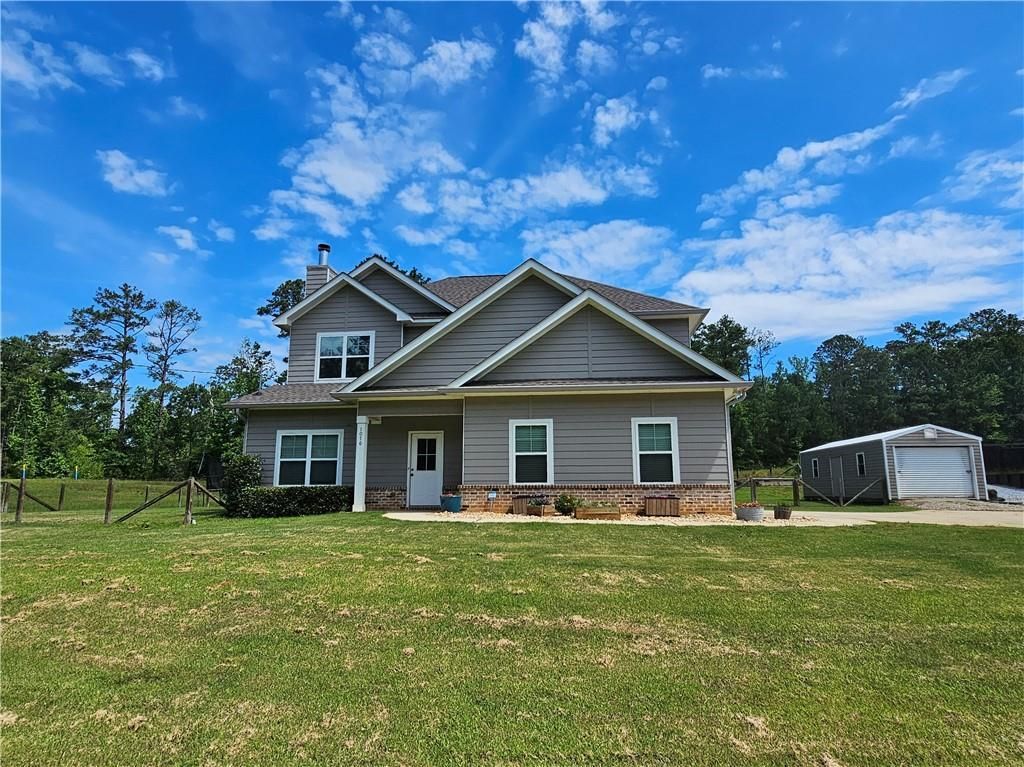 1076 Cummings Road, Smiths Station, AL 36877
