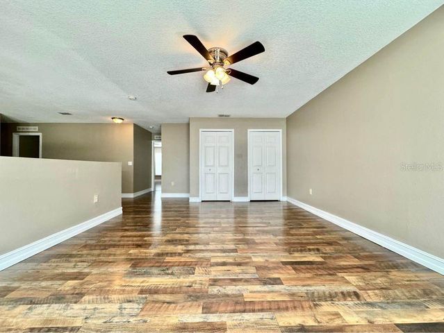 800 CLEAR BROOK COURT, Fruitland Park, FL 34731