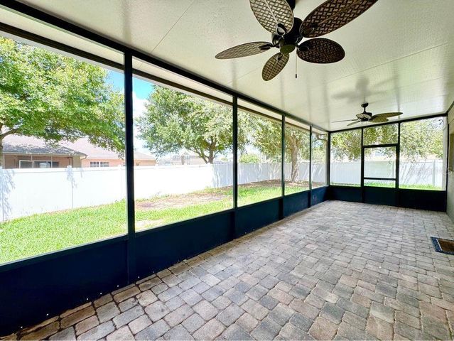 800 CLEAR BROOK COURT, Fruitland Park, FL 34731