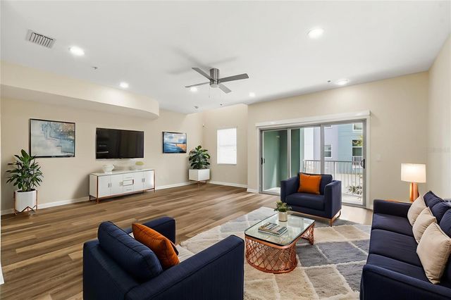 3405 W SWANN AVENUE 9, Tampa, FL 33609