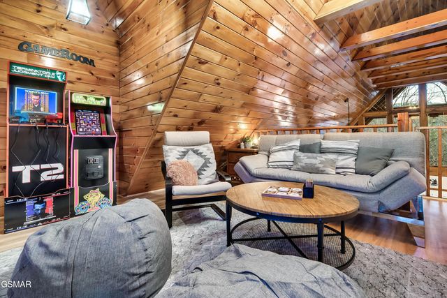 720 Timberlake Drive, Sevierville, TN 37862