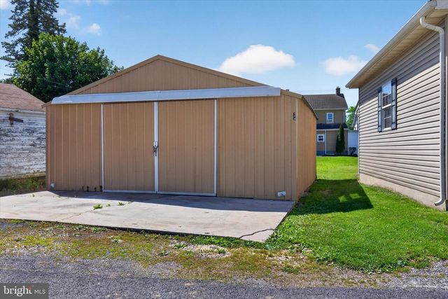 25 MAIN ST, Mcsherrystown, PA 17344