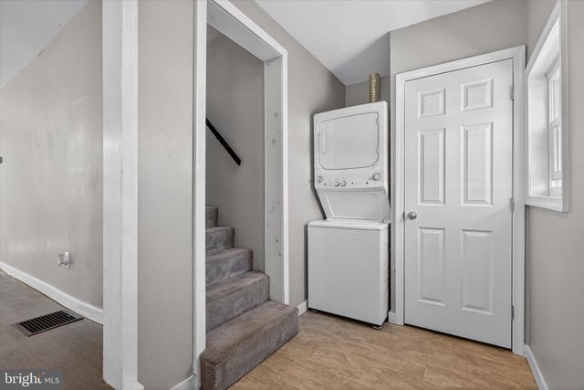 25 MAIN ST, Mcsherrystown, PA 17344