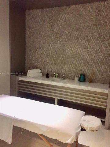 5300 Paseo Blvd 1905, Doral, FL 33166