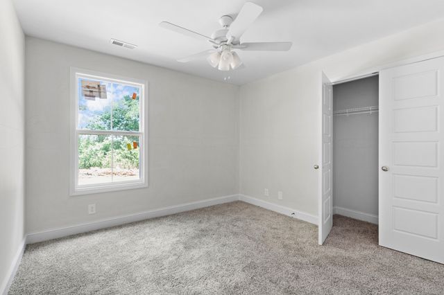 357 Galway Dr, Clarksville, TN 37042