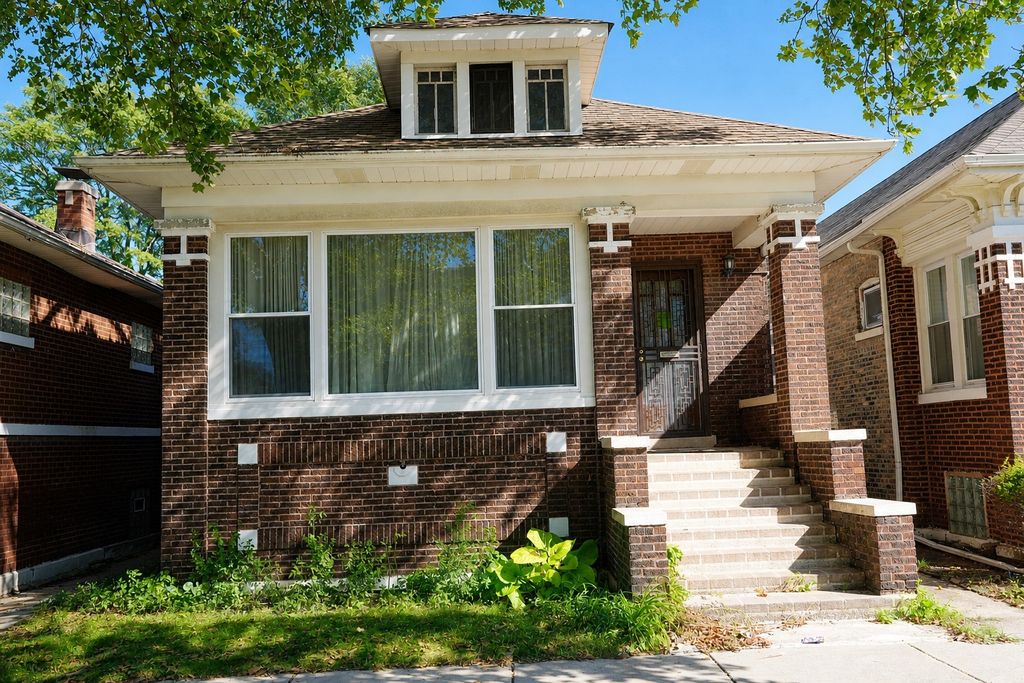 7423 S Vernon Avenue, Chicago, IL 60619