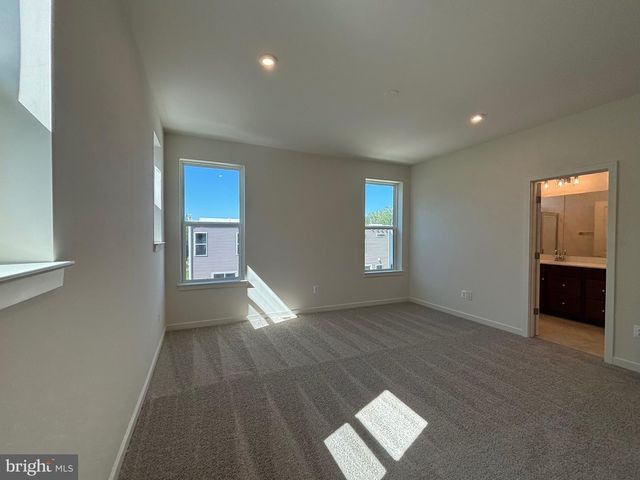 18024 ALICIA AVE, Dumfries, VA 22026