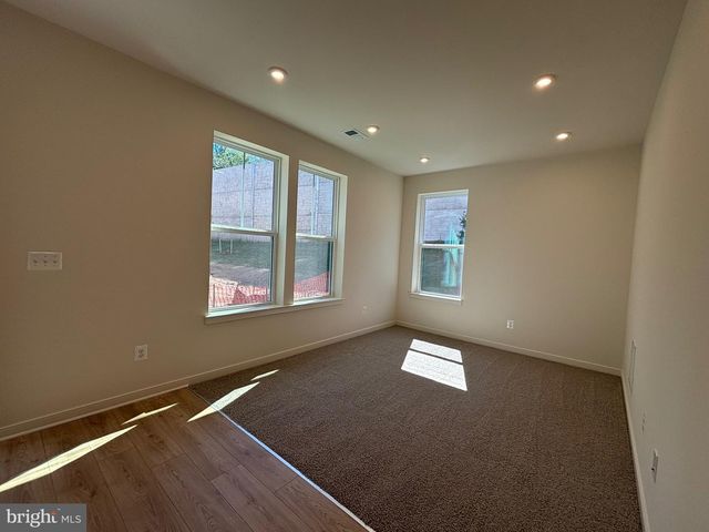 18024 ALICIA AVE, Dumfries, VA 22026