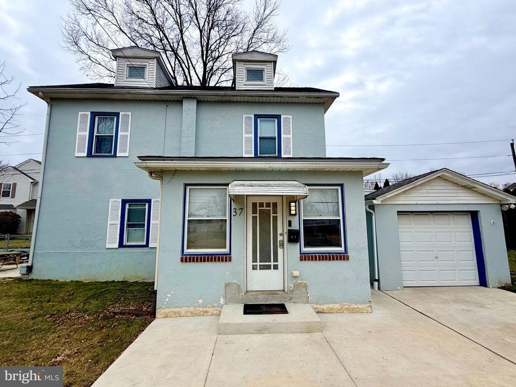 37 WASHINGTON AVE, West Collingswood Heights, NJ 08059