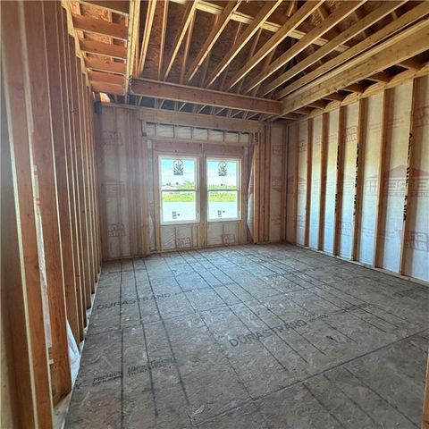 2335 Foxtail Drive, Kearney, MO 64060