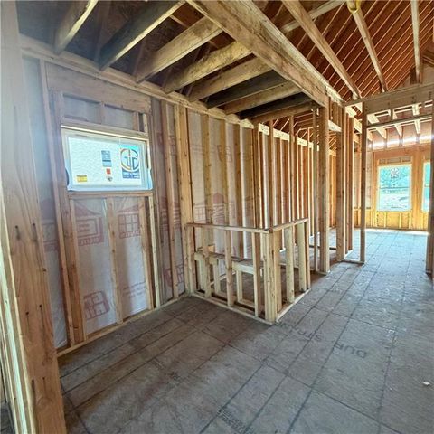 2335 Foxtail Drive, Kearney, MO 64060