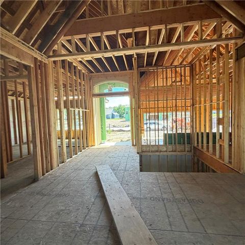 2335 Foxtail Drive, Kearney, MO 64060