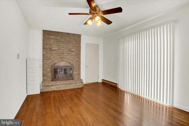 429 N SCENIC RD, Harrisburg, PA 17109