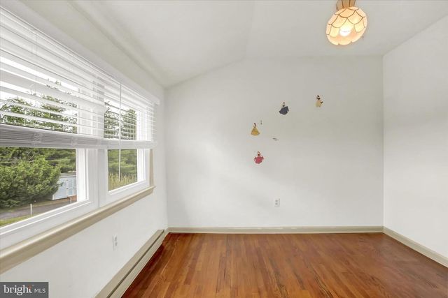 429 N SCENIC RD, Harrisburg, PA 17109