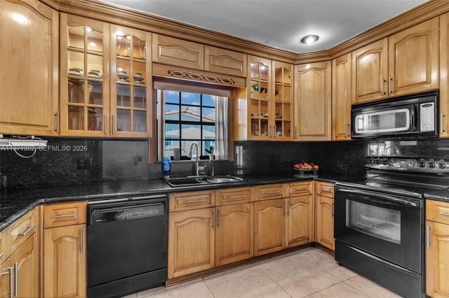 5959 SW 16th Ter, West Miami, FL 33155