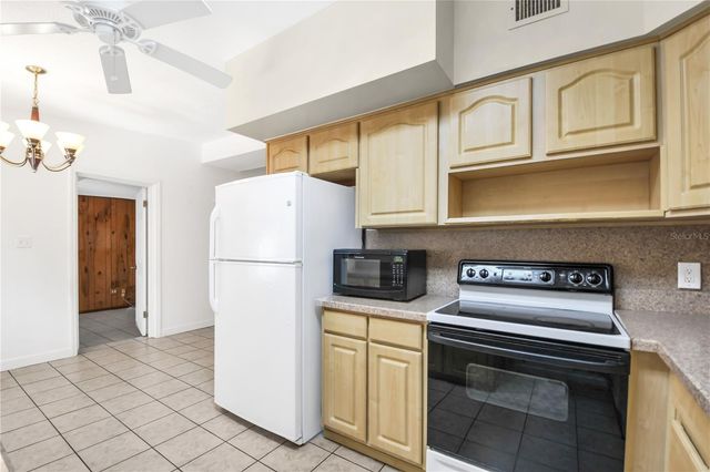 4502 ROCKLEDGE ROAD, Orlando, FL 32807