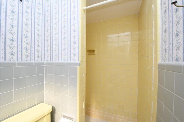 4502 ROCKLEDGE ROAD, Orlando, FL 32807