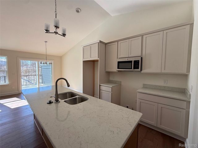 1089 Camellia Circle 31, Marion Township, MI 48843