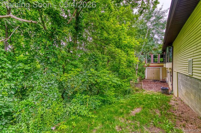 12012 BELLE RIVER Road, Riley Township, MI 48041