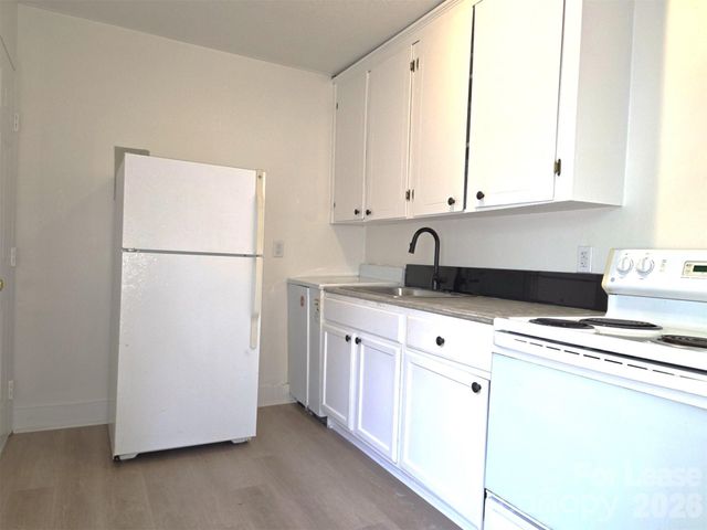 2835 Willow Street 1, Charlotte, NC 28208