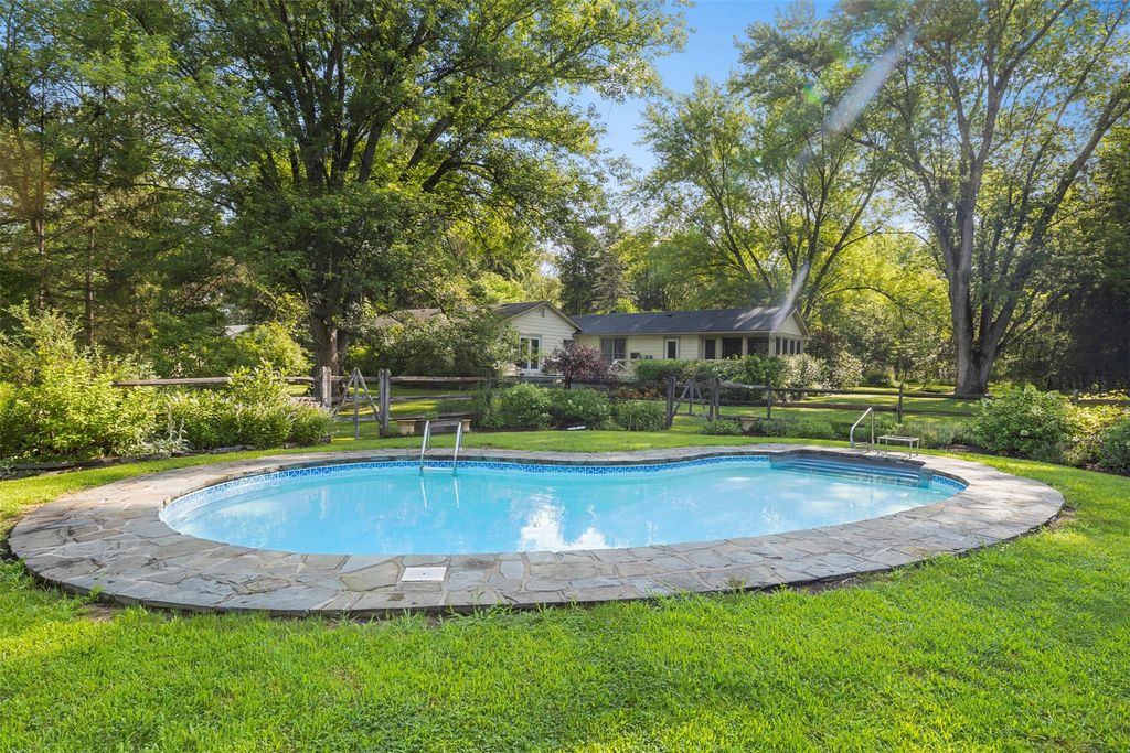 214 Whitfield Road, Accord, NY 12404