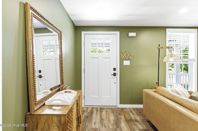 406 N B Street, Bridgeton, NC 28519