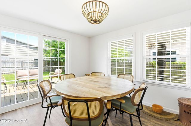 406 N B Street, Bridgeton, NC 28519