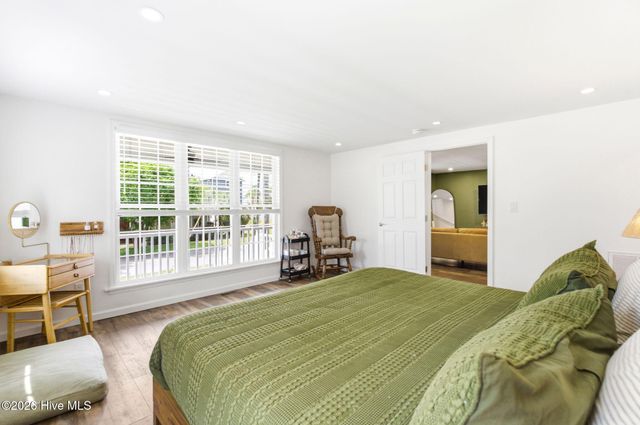 406 N B Street, Bridgeton, NC 28519