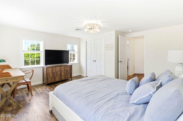 406 N B Street, Bridgeton, NC 28519