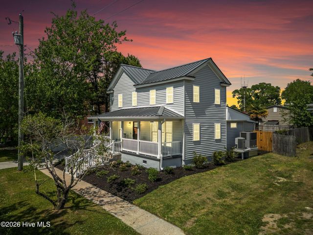 406 N B Street, Bridgeton, NC 28519