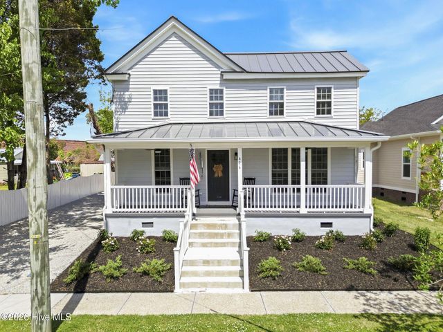 406 N B Street, Bridgeton, NC 28519