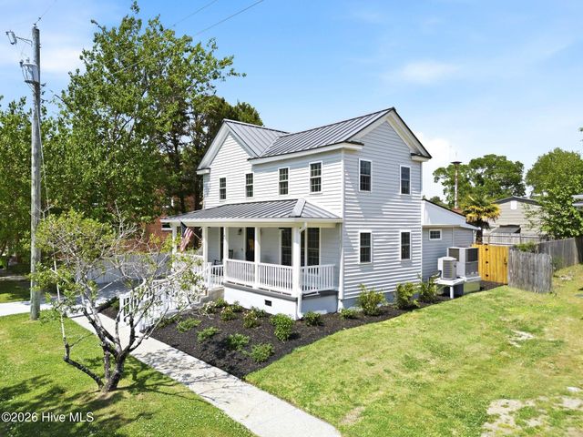 406 N B Street, Bridgeton, NC 28519