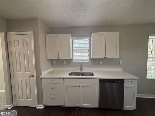 7455 Royal Court, Riverdale, GA 30296