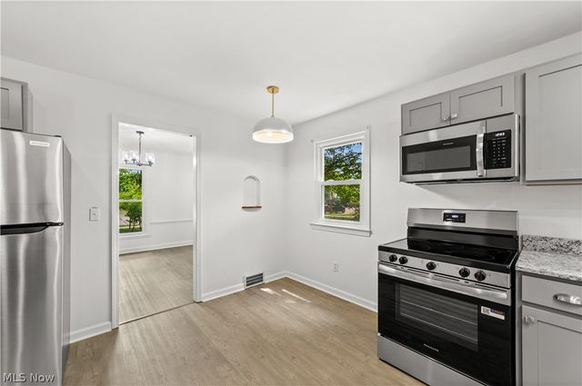 6444 Wilson Mills Road, Mayfield Village, OH 44143