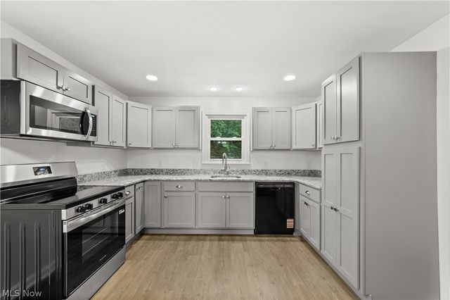 6444 Wilson Mills Road, Mayfield Village, OH 44143