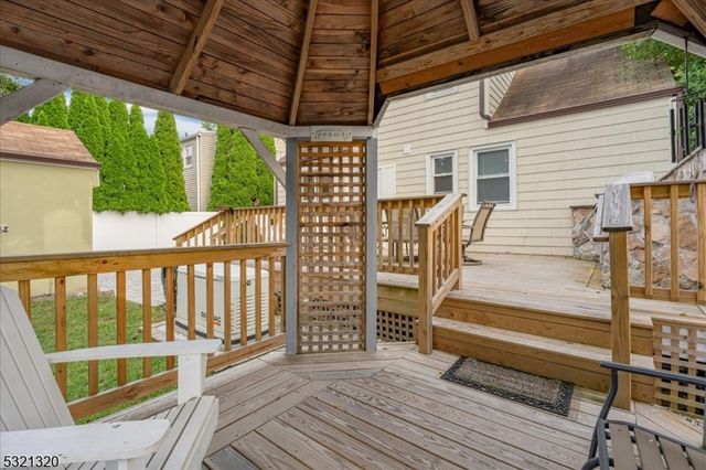 2015 Mountain Ave, Scotch Plains Twp., NJ 07076