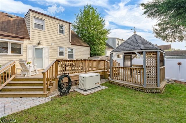 2015 Mountain Ave, Scotch Plains Twp., NJ 07076