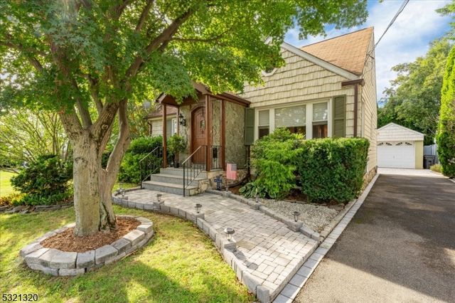 2015 Mountain Ave, Scotch Plains Twp., NJ 07076