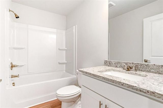320 Dempsey Drive, Fayetteville, GA 30214