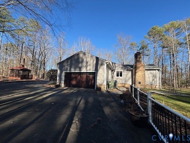 525 Wild Life Trl, Ridge Branch, VA 23238