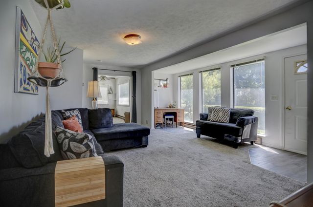704 W 6th St, Medical Lake, WA 99022