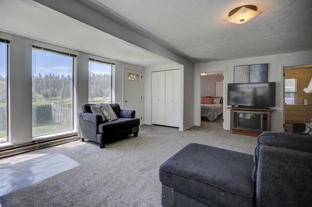 704 W 6th St, Medical Lake, WA 99022