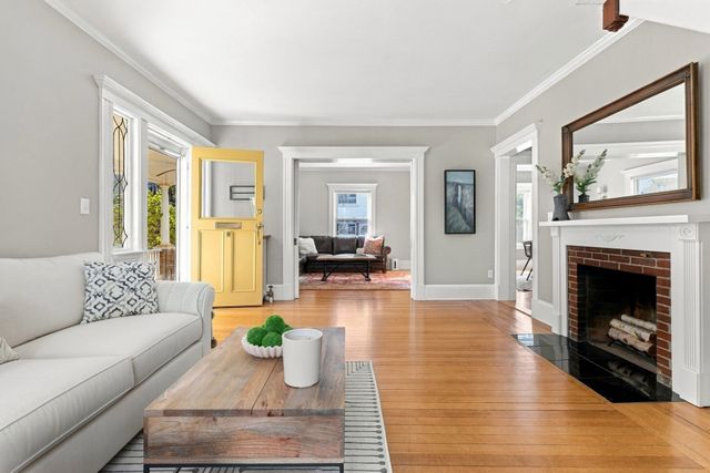 36 Renwick, Wakefield, MA 01880