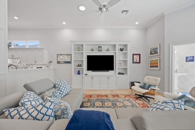 116 Echo Drive, Jupiter, FL 33458