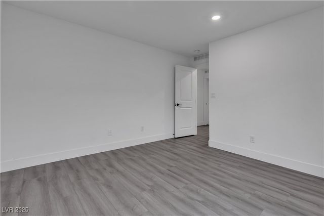 7094 Bold Rock Avenue, Las Vegas, NV 89113