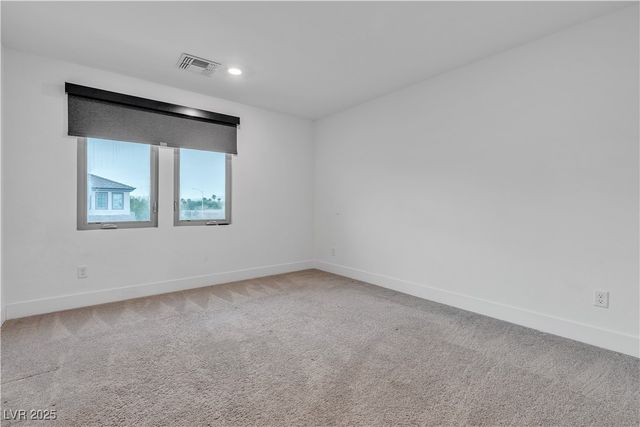 7094 Bold Rock Avenue, Las Vegas, NV 89113